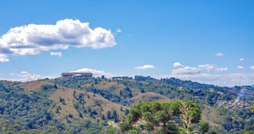 Cobertura Luxuosa De 250 M2 A 3Kms Do Centrinho Vista Espetacular Appartement Campos do Jordão Buitenkant foto